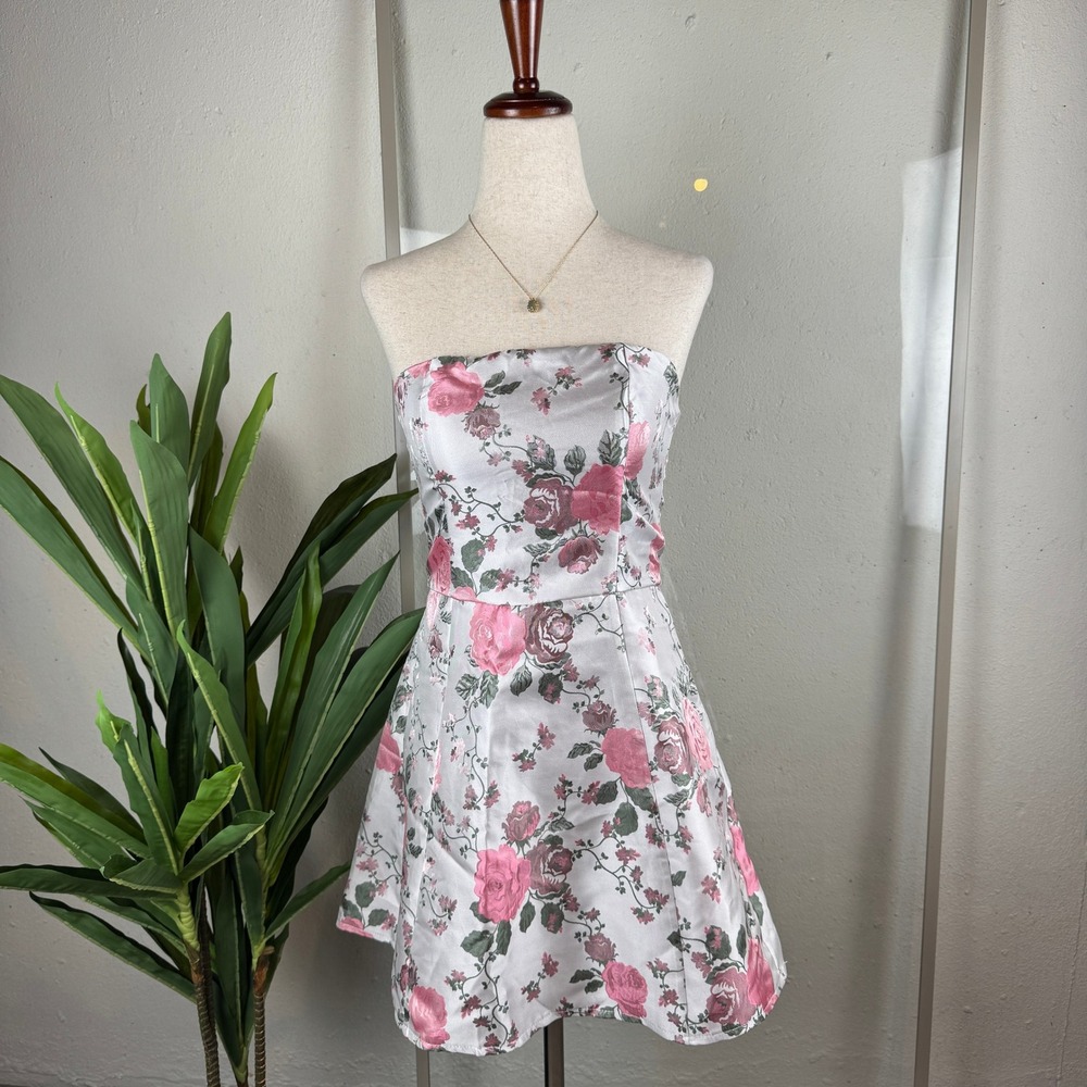 Garden Party Coquette Romantic Floral Superdown Satin Strapless Mini Dress Small